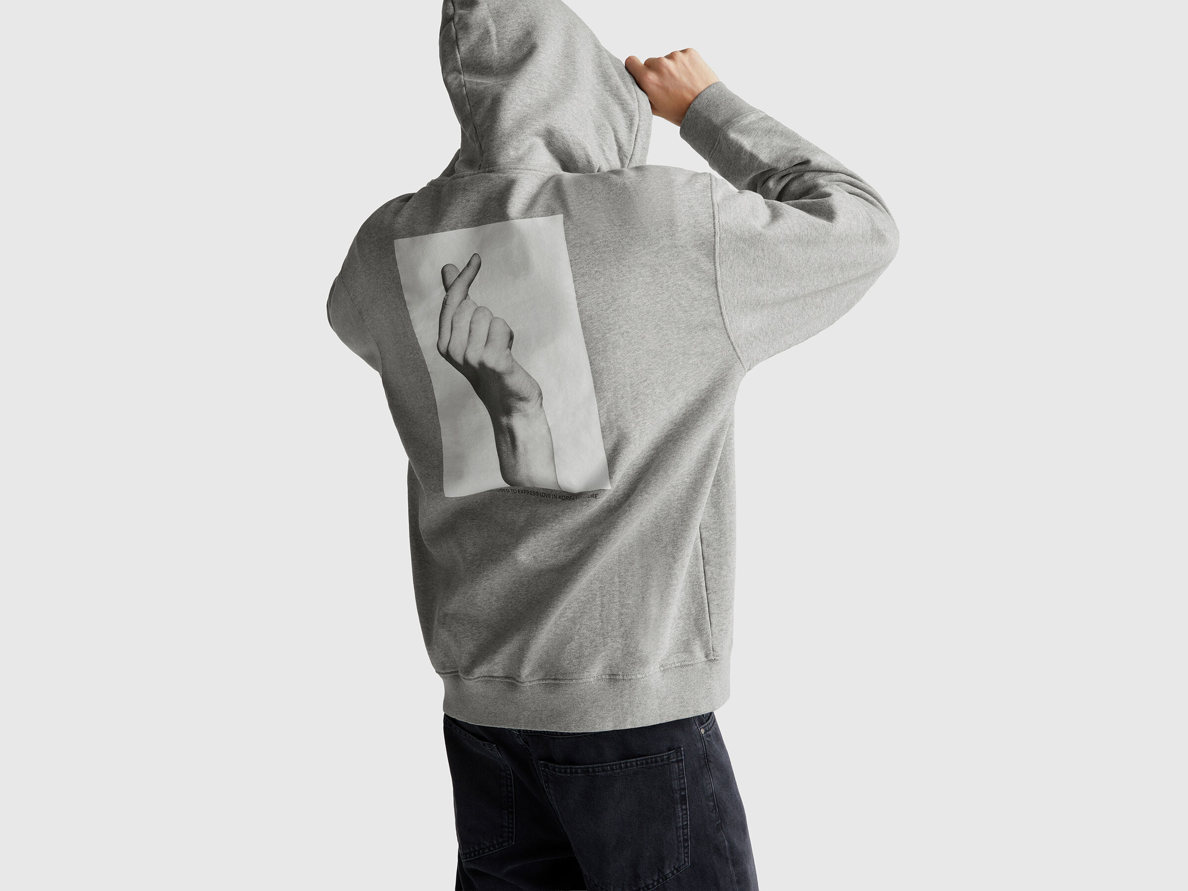 SWEATER W/HOOD Men image number 2